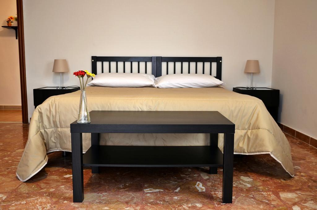 Bed & Breakfast Fontanarossa Airport -Private Parking- CTA Exterior foto