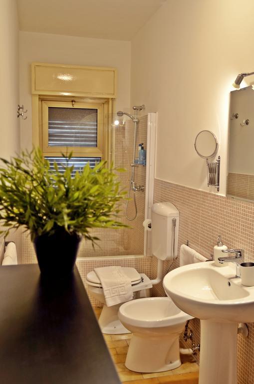 Bed & Breakfast Fontanarossa Airport -Private Parking- CTA Exterior foto