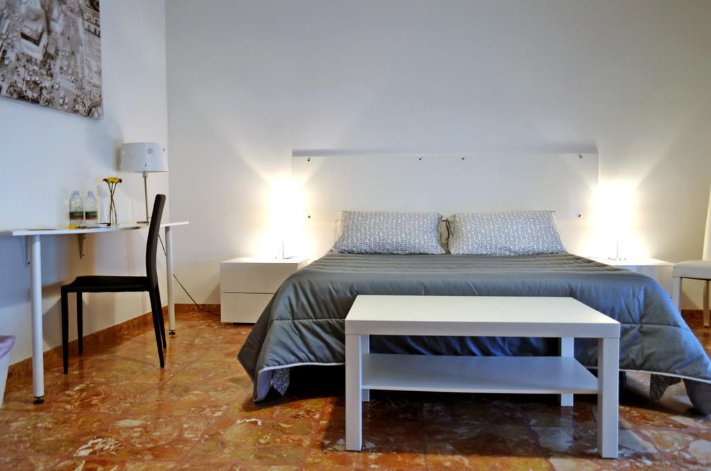 Bed & Breakfast Fontanarossa Airport -Private Parking- CTA Exterior foto